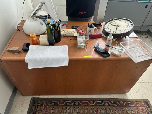 60" LAMINATE WOOD DESK