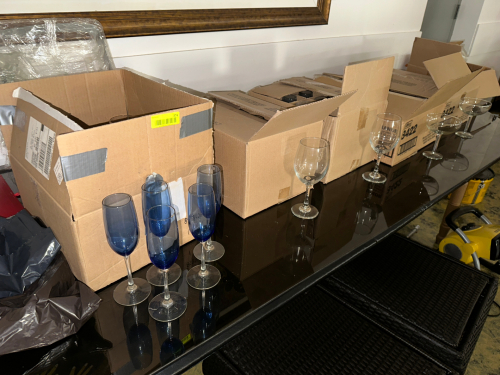 (1) LOT OF ASSORTED GLASSES (5) PARTIAL CASES.