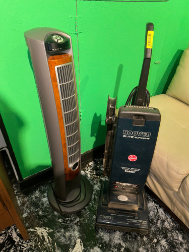 VACUUM CLEANER AND TOWER FAN.