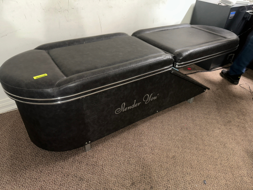SLENDER YOU &ldquo;TONE AT HOME&rdquo; MOTORIZED PASSIVE EXERCISE / TONING TABLE WITH PADDED VINYL CUSHIONS