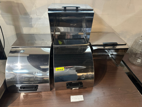 (4) WINCO ROLL TOP STAINLESS FULL SIZE COVERS.