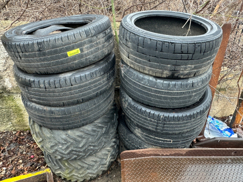 (10) ASSORTED USED TRUCK TIRES.