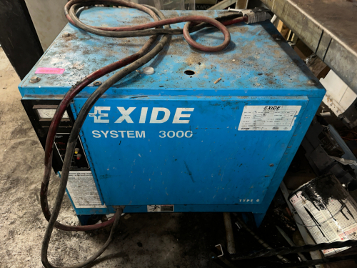 EXIDE SYSTEM 3000 FORK LIFT BATTERY CHARGER.