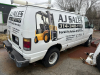 2006 FORD E-350 SUPER DUTY SERVICE VAN WITH ROOF LADDER RACK AND COMMERCIAL SERVICE BODY. - 8
