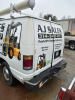2006 FORD E-350 SUPER DUTY SERVICE VAN WITH ROOF LADDER RACK AND COMMERCIAL SERVICE BODY. - 9