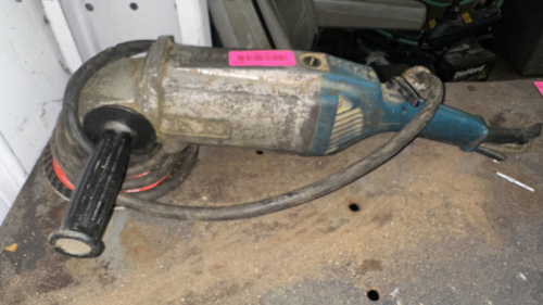 HEAVY DUTY ANGLE GRINDER.