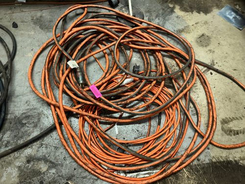 (2) HEAVY DUTY EXTENSION CORDS.