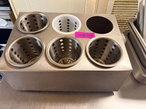 SIX GROUP STAINLESS SILVERWARE CADDY.