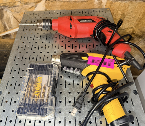 ELECTRIC DRILL. HEAT GUN, AND DRILL BIT SET.