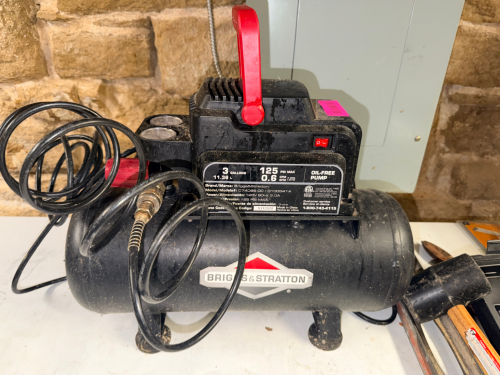 BRIGGS AND STRATTON ELECTRIC AIR COMPRESSOR