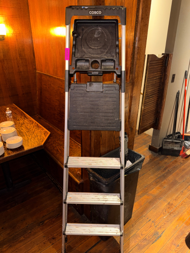 6' FOLDING LADDER AND (1) SMALL STEP LADDER.