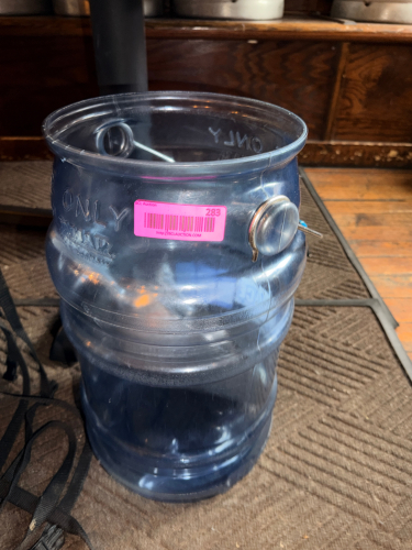 SAN JAMAR ICE BUCKET AND SCOOP