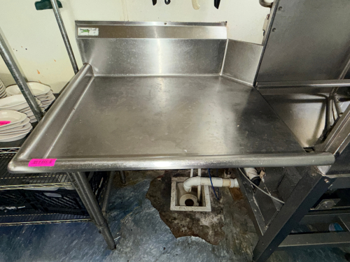 30" LEFT SIDE STAINLESS CLEAN TABLE.