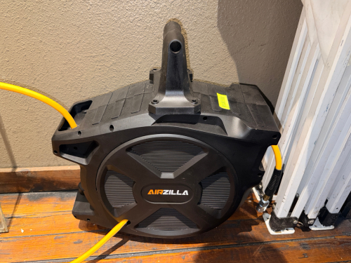 AIR ZILLA PORTABLE RETRACTABLE AIR HOSE AND REEL