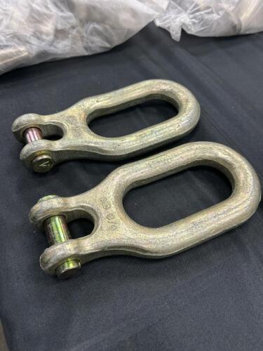 (2) CLEVIS HOOKS WITH PINS
