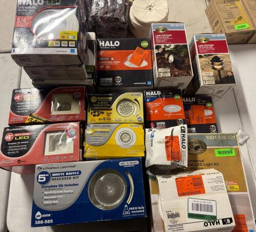 LARGE LOT OF LIGHTS