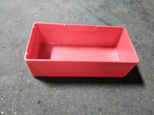 (1) BOX OF APPROX (30) STORAGE BINS