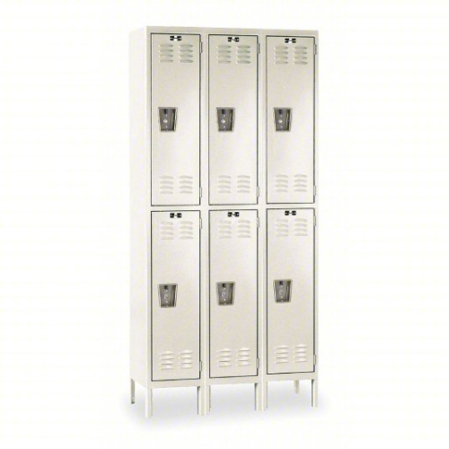 (1) WARDROBE LOCKER