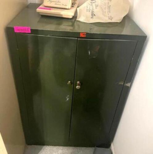 METAL 2-DOOR CABINET