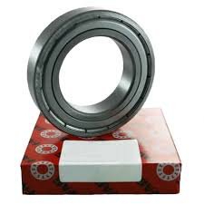 (1) BAG OF APPROX (4) BALL BEARINGS