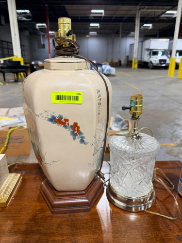(2) TABLE LAMPS