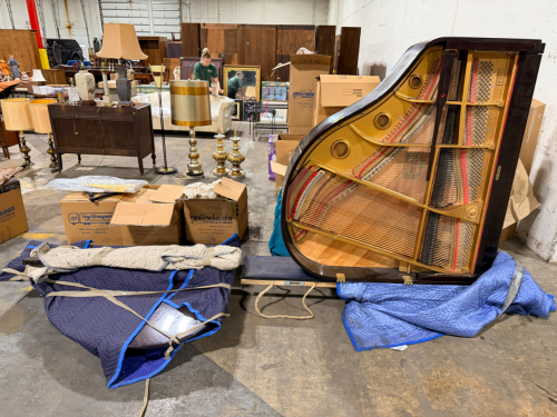 G-150 YOUNG CHANG PIANO