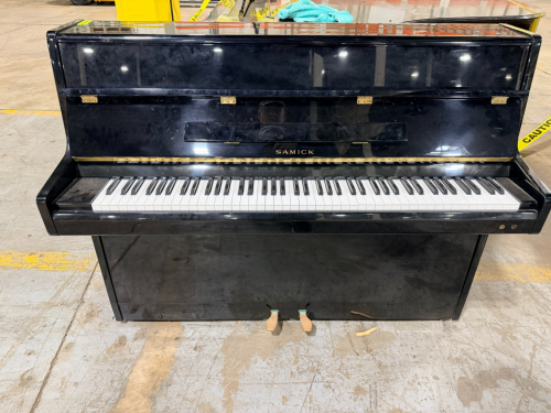 SAMICK PIANO
