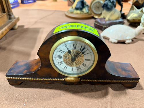 TABLE CLOCK
