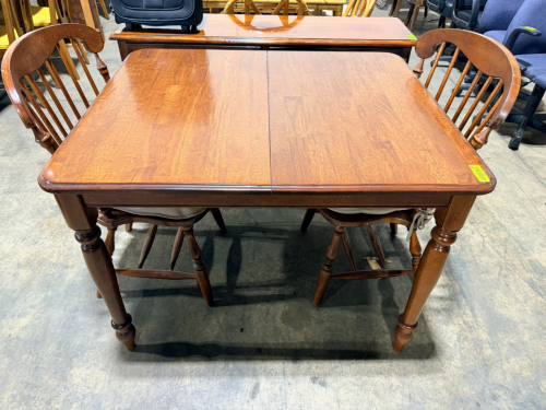 DINING TABLE WITH 2 CHAIRS