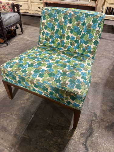 MID- CENTURY MODERN SLIPPER CHAIR WITH BLUE AND GREEN FLORAL PATTERN UPHOLSTERY