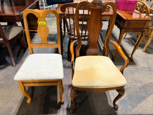 (2) DINING CHAIRS