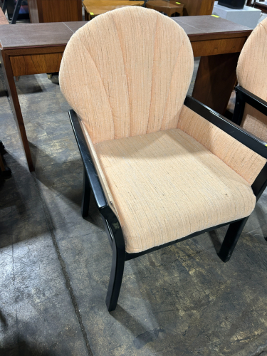 (2) VINTAGE DINING CHAIR
