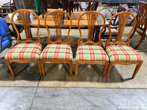 (4) CHAIRS