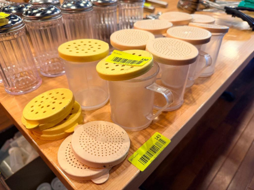 (8) PLASTIC SHAKERS.