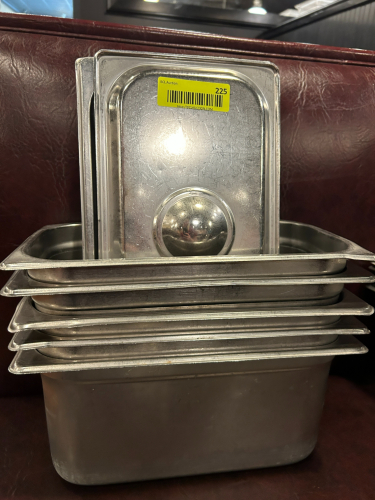 (5) STAINLESS INSERTS WITH LIDS