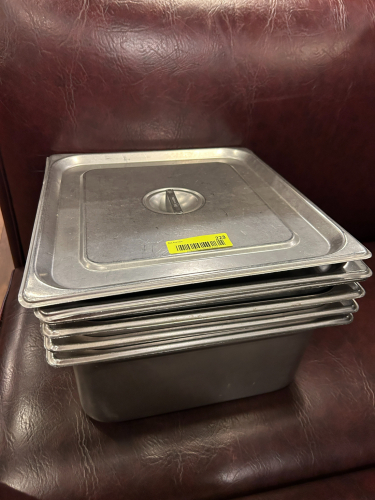 (4) STAINLESS INSERTS WITH (2) LIDS