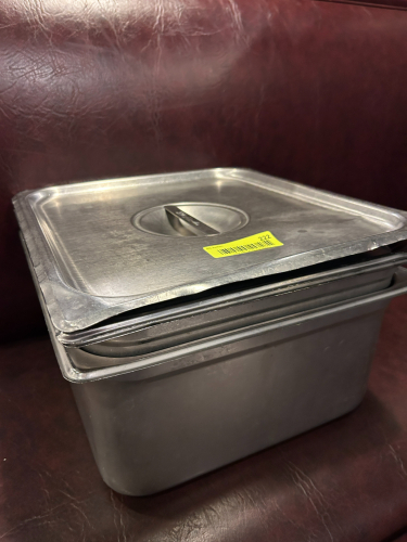 (2) STAINLESS INSERT WITH (1) LID
