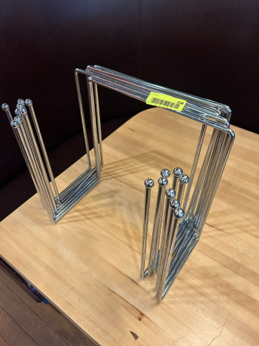 (8) PIZZA TRAY STANDS