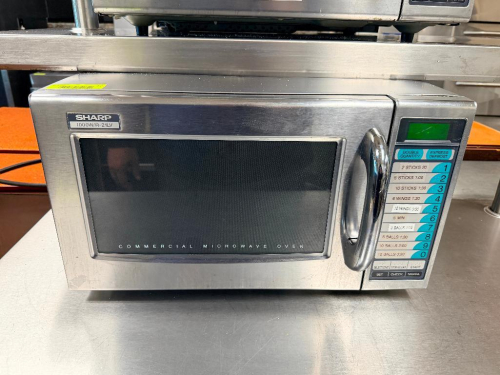 SHARP COMMERCIAL MICROWAVE OVEN, 1000W