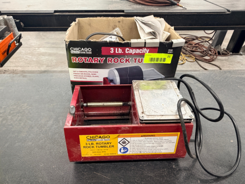 CHICAGO ELECTRIC 3LB. ROCK TUMBLER.