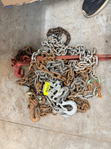 (1) LOT OF ASSORTED CHAIN AND COME ALONG