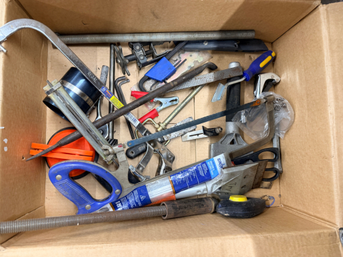 BOX OF ASSORTED HAND TOOLS