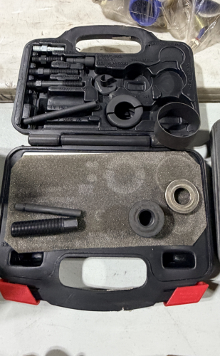 POWERBUILT KIT 20 (648605) 14-PIECE POWER STEERING AND ALTERNATOR PULLEY PULLER/INSTALLER SET ( MAY BE MISSING PIECES )