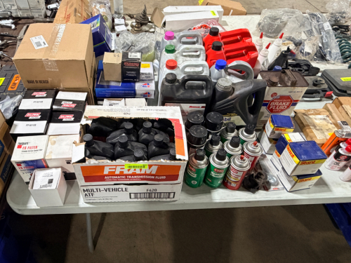(1) LOT OF ASSORTED OILS, SPRAYS, AND CHEMICALS