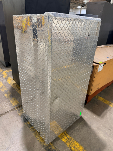 60" X 24" DIAMOND PLATED METAL TRUCK BOX