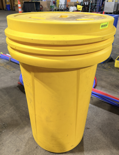 JUSTRITE SPILL CONTAINMENT KIT