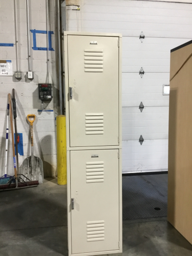 METAL LOCKER WITH 2 TIERS