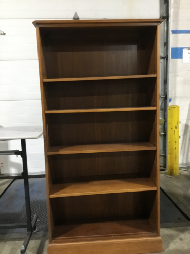 BOOKCASE WITH 5 SHELVES