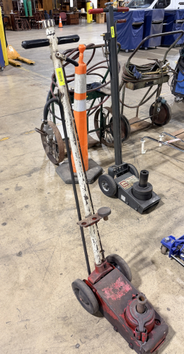 10 TON HEAVY DUTY HYDRAULIC FLOOR JACK, LONG HANDLE, STEEL WHEELS, INDUSTRIAL STYLE