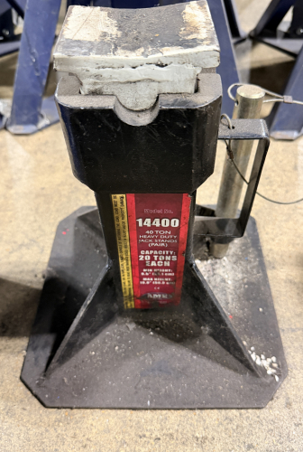 HEAVY DUTY JACK STANDS, 40 TON (PAIR) / 20 TON EACH CAPACITY, STEEL CONSTRUCTION